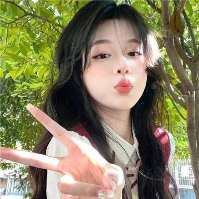 美的世界海报